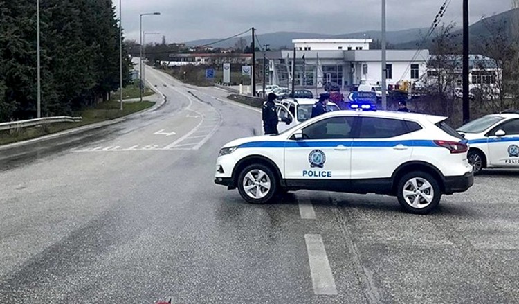 Covid-19: Κάτοικοι της Φούστανης μιλούν για την καραντίνα που λήγει απόψε