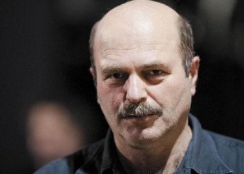 Πέθανε ο σκηνοθέτης Γιάννης Καραχισαρίδης