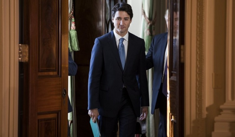 Τριντό: Μία νεκρή, πέντε αγνοούμενοι από τη συντριβή του ελικοπτέρου