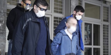 Θεσσαλονίκη: Προφυλακιστέος κρίθηκε ο 45χρονος που κατηγορείται ότι έκαψε ζωντανό τον πατέρα του