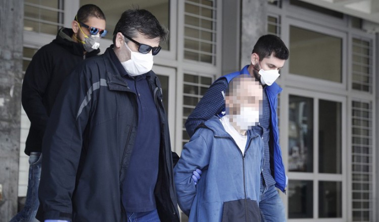 Θεσσαλονίκη: Προφυλακιστέος κρίθηκε ο 45χρονος που κατηγορείται ότι έκαψε ζωντανό τον πατέρα του