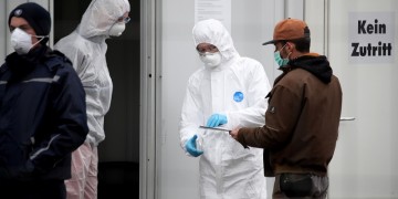 Σε «μερικό lockdown» από σήμερα η Γερμανία