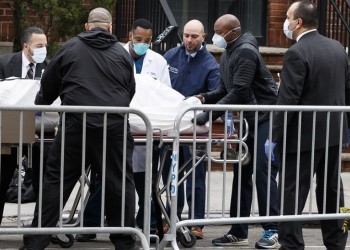 Πάνω από 4.000 οι θάνατοι στις ΗΠΑ από κορονοϊό