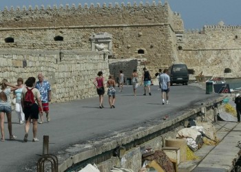 Έκτακτα μέτρα για τον κορονοϊό στο Ηράκλειο Κρήτης