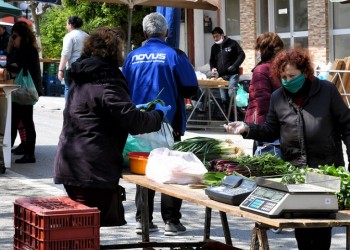 Παπαθανάσης: «Σπάνε» στα δύο οι λαϊκές αγορές στην Αττική