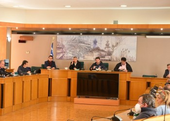 Στους 90 οι νεκροί, 77 οι διασωληνωμένοι και 56 τα νέα κρούσματα στην Ελλάδα