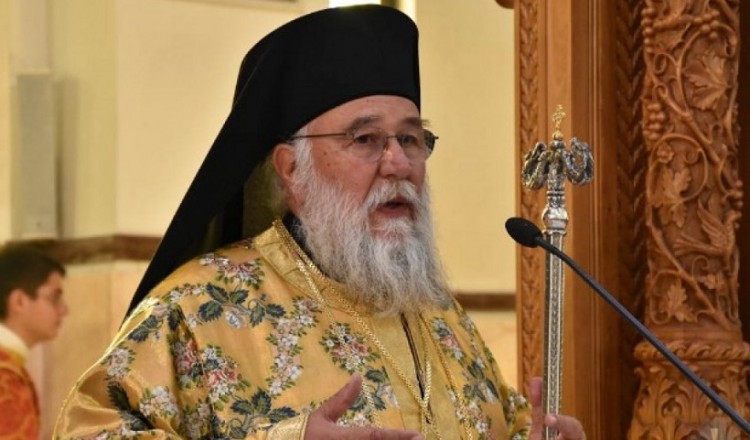 Ο εισαγγελέας σχημάτισε δικογραφία κατά του μητροπολίτη Κέρκυρας, αιρετών και πιστών