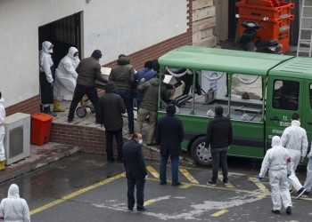 Πρώτος θάνατος γιατρού από κορονοϊό στην Τουρκία