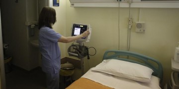 Κορονοϊός: 217 νέα κρούσματα και τρεις θάνατοι