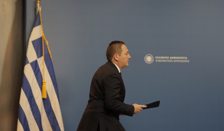 Στέλιος Πέτσας: Εξασφαλίσαμε 25 εκατ. δόσεις του εμβολίου