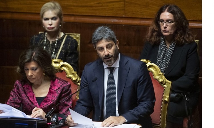 Ιταλία: O πρόεδρος της Βουλής Ρομπέρτο Φίκο ευχαριστεί την Ελλάδα για την αλληλεγγύη της