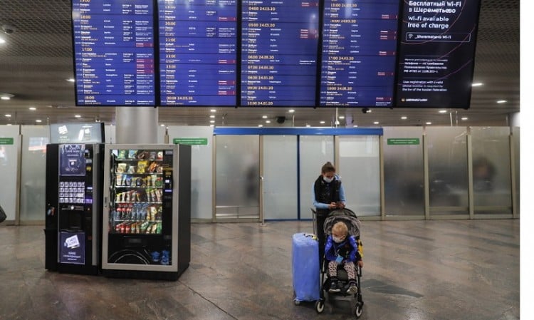Στην Αθήνα οι 143 Έλληνες που είχαν εγκλωβιστεί στη Ρωσία