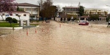 Δραματικές ώρες σε Σκόπελο, Σκιάθο, νότιο Πήλιο και Ζαγορά – Κηρύχθηκαν σε κατάσταση έκτακτης ανάγκης