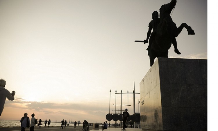 Διάγγελμα Μητσοτάκη: Αντίστροφα μετράει ο χρόνος για την άρση των περιοριστικών μέτρων