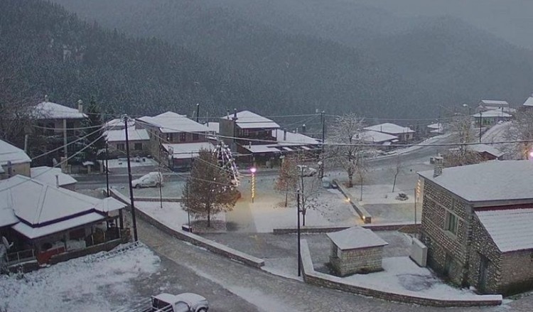 Τρίκαλα: Διακοπή κυκλοφορίας στο επαρχιακό οδικό δίκτυο από βροχοπτώσεις