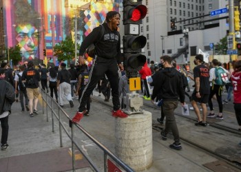 Για νέες βίαιες διαδηλώσεις προετοιμάζονται οι ΗΠΑ – Με το στρατό απειλεί ο Τραμπ