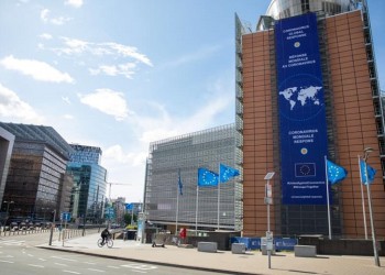 AstraZeneca - Ευρωπαϊκή Επιτροπή: Συμφωνία για 400 εκατ. δόσεων 2