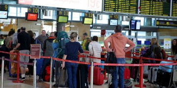 Από τον Ιούλιο η Ισπανία θα δέχεται και πάλι ξένους τουρίστες