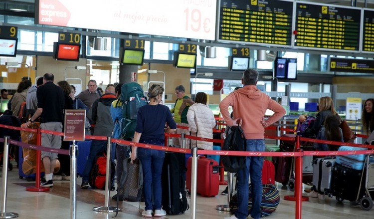 Από τον Ιούλιο η Ισπανία θα δέχεται και πάλι ξένους τουρίστες