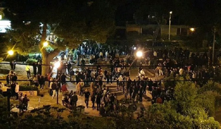 Εκνευρισμός και ανησυχία για τα υπαίθρια πάρτι