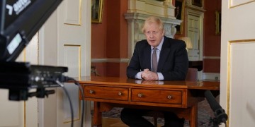 Διάγγελμα Μπόρις Τζόνσον – Το σχέδιο των τριών σημείων για την άρση του lockdown