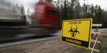 Η Ρωσία προγραμματίζει μαζικό εμβολιασμό κατά της Covid-19 το φθινόπωρο