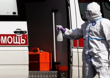 Οι νεκροί από Covid-19 στη Ρωσία ξεπέρασαν τους 10.000