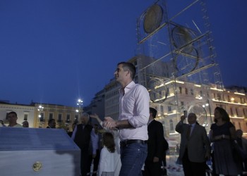 Κώστας Μπακογιάννης για το συνωστισμό στην πλατεία Ομονοίας: Κάναμε ένα μεγάλο λάθος (βίντεο)