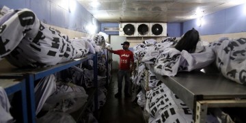 Πακιστάν-αεροπορικό δυστύχημα: Τουλάχιστον 97 νεκροί, δύο επιζώντες