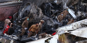 Πακιστάν-αεροπορικό δυστύχημα: Βρέθηκαν τα μαύρα κουτιά