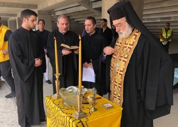 ΑΕΚ: Αγιασμός στην πρώτη πλάκα για το κτήριο των μουσείων στο γήπεδο της «Αγια-Σοφιάς» (βίντεο, φωτο)