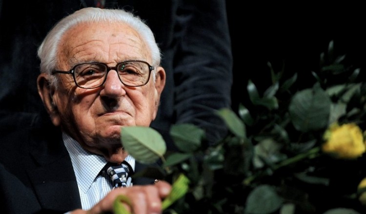 Nicholas Winton: Ο Βρετανός ανθρωπιστής που έσωσε πάνω από 600 παιδιά στον Β΄ Παγκόσμιο Πόλεμο