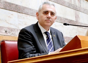 Χαρακόπουλος στη Βουλή: Πρόκληση η αλλοίωση του μουσειακού χαρακτήρα της Αγίας Σοφίας