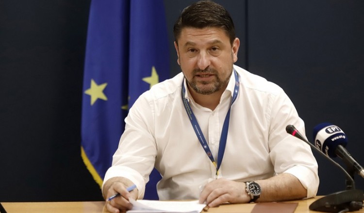 Χαρδαλιάς: Κλειστή κάθε βράδυ η πλατεία Αγίου Ιωάννου στην Αγία Παρασκευή