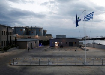 Η αλήθεια για τη Δραπετσώνα: Η OIL ONE απαντά στον Βαγγέλη Μαρινάκη