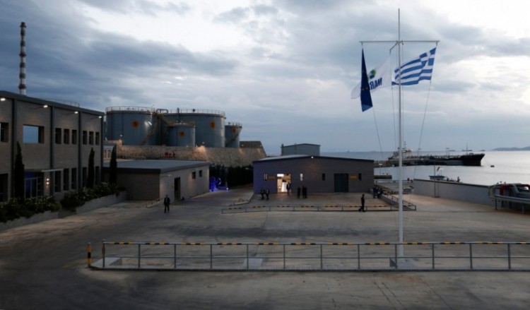 Η αλήθεια για τη Δραπετσώνα: Η OIL ONE απαντά στον Βαγγέλη Μαρινάκη