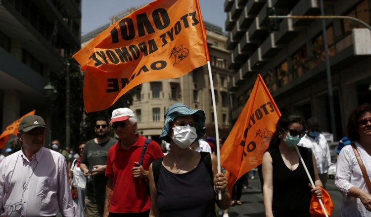 Νέες κινητοποιήσεις από τους εκπαιδευτικούς ενάντια στο πολυνομοσχέδιο