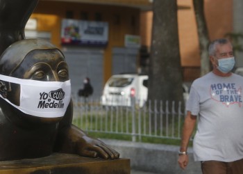 Covid-19: Σχεδόν 7,2 εκατ. τα επιβεβαιωμένα κρούσματα