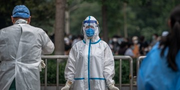 Ασταμάτητος ο κορονοϊός, με πάνω από 9 εκατ. κρούσματα – Οι χώρες που είναι στο κόκκινο