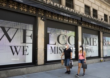 Ρεκόρ κρουσμάτων κορονοϊού στις ΗΠΑ – Τοπικά lockdown και έκτακτα μέτρα