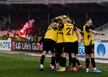 Super League: ΑΕΚ-Παναθηναϊκός 1-2