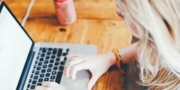 Επίθεση με βιτριόλι: Νέες αποκαλύψεις σε ιδιόχειρο σημείωμα – Είχε εμμονή και με μελαχρινή γυναίκα από τη δουλειά της