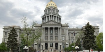 Κολοράντο: Θα αποφοιτούν από το Λύκειο μόνο εάν γνωρίζουν για τη Γενοκτονία των Αρμενίων