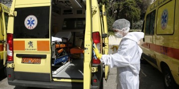 Κορονοϊός: 438 νέα κρούσματα, 84 διασωληνωμένοι