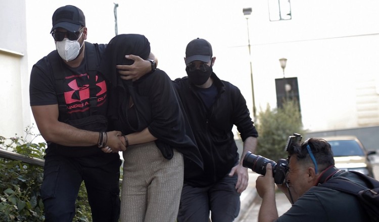 Επίθεση με βιτριόλι: Έμπρακτη μετάνοια περιμένει η Ιωάννα από την 35χρονη