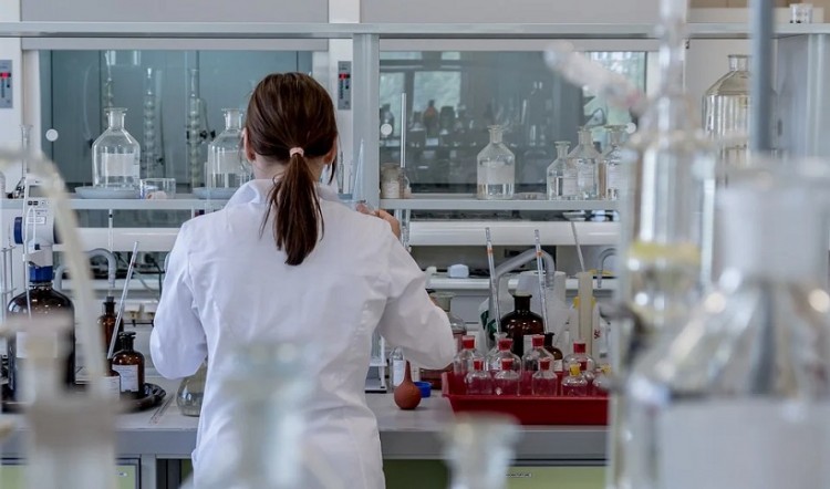 Κορονοιός: 2.152 κρούσματα, 597 διασωληνωμένοι και 87 θάνατοι 2