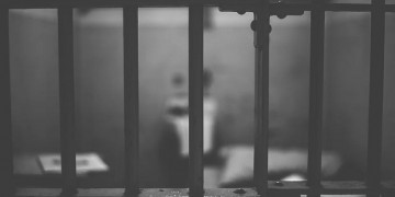 Μαχαίρια, ναρκωτικά και κινητά στις φυλακές Ναυπλίου