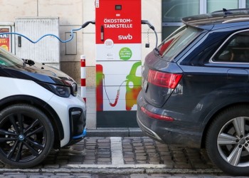 Ηλεκτρικά αυτοκίνητα: Έως 80% χαμηλότερο το κόστος χρήσης και συντήρησης