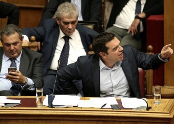 Καταγγελίες για διάλογο Καμμένου-Παπαγγελόπουλου εναντίον εκδότη