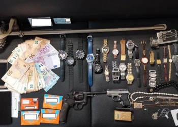 Εξαρθρώθηκε σπείρα που διέπραττε διαρρήξεις οικιών στην Αττική